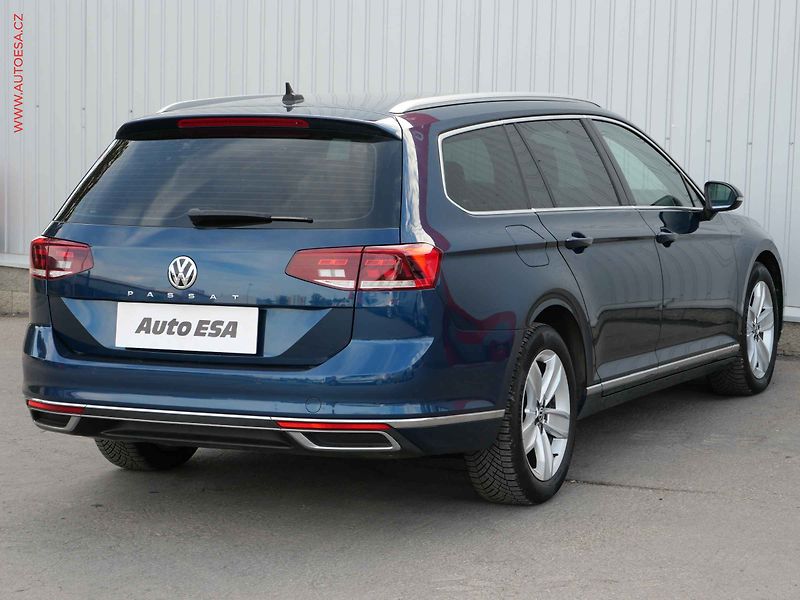 Volkswagen Passat (2019) 1.5 TSi, ČR, DSG - fotka 4 z 21