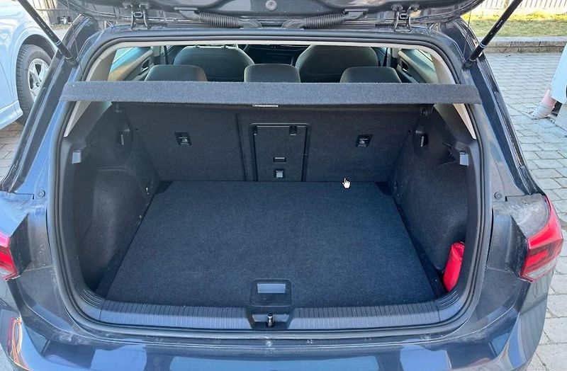 Volkswagen Golf 1.5 TGI Base Ambient  - fotka 20 z 20