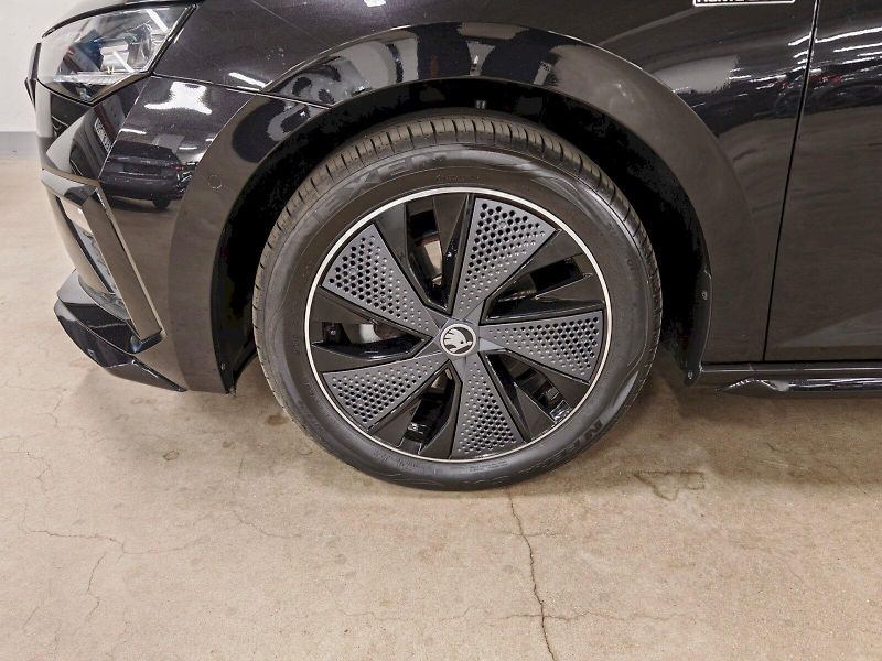 Škoda Scala (2025) 1.5 TSI 110 kW DSG Monte Carlo - fotka 31 z 31