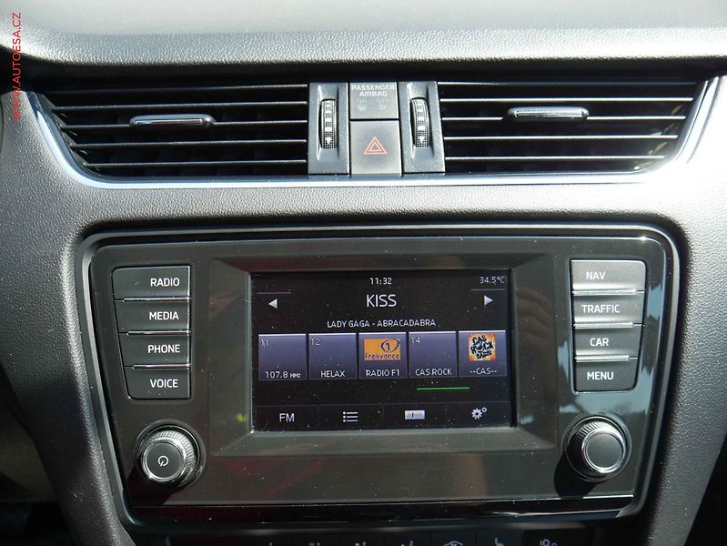 Škoda Octavia (2014) 1.4 G-TEC, ČR, Elegance - fotka 16 z 19