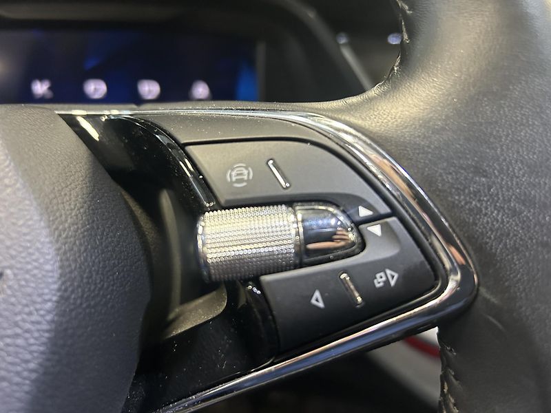 Škoda Octavia (2022) 2.0TDi Style Matrix LED NezávT - fotka 8 z 30