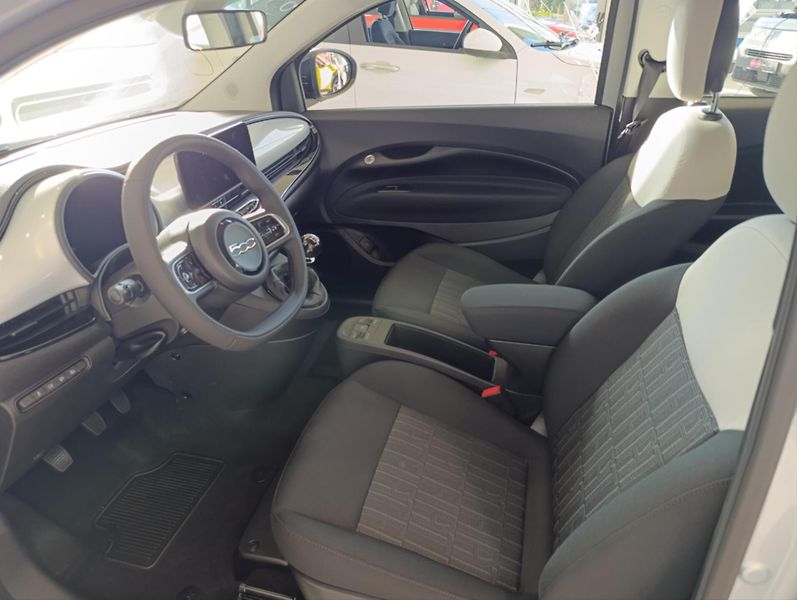 Fiat 500 (2026) 1,0 FireFly BSG  ICON - fotka 8 z 13
