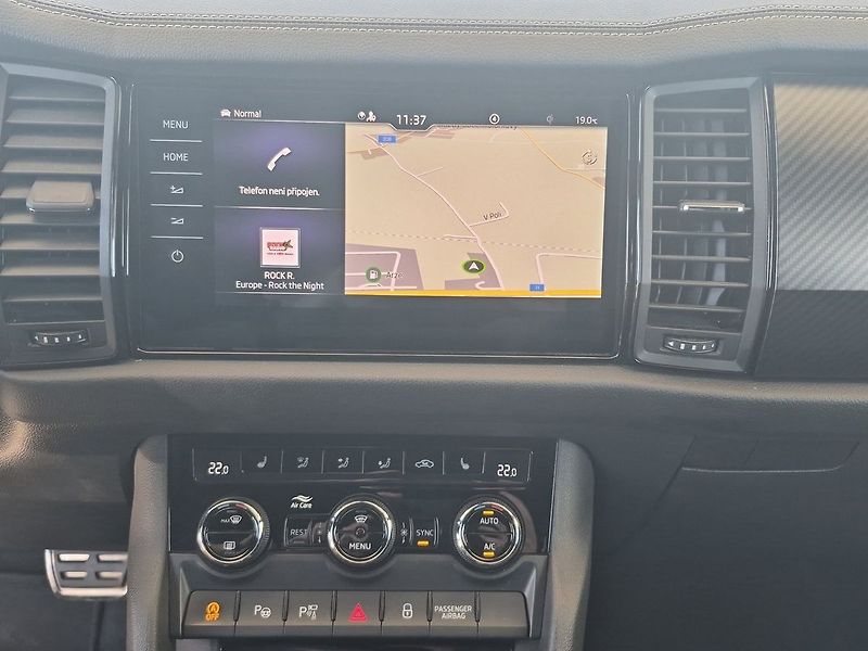 Škoda Kodiaq 2.0 TSI DSG 4X4 Sport Exclusiv - fotka 17 z 29