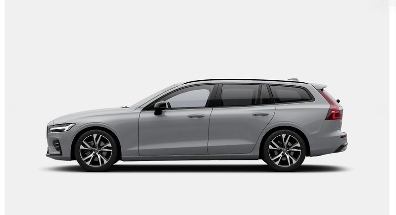 Volvo V60 (2026) B4 PLUS DARK AUT - fotka 2 z 12