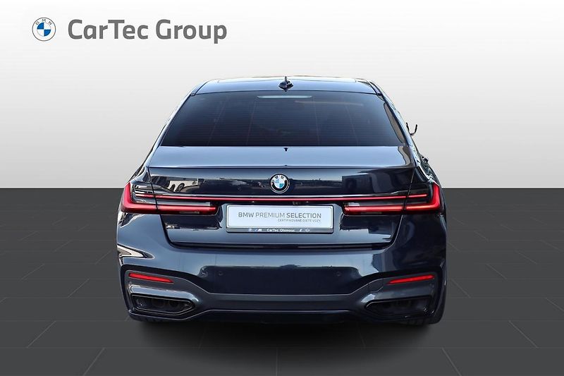 BMW Řada 7 750Li xDrive Sedan - fotka 4 z 16