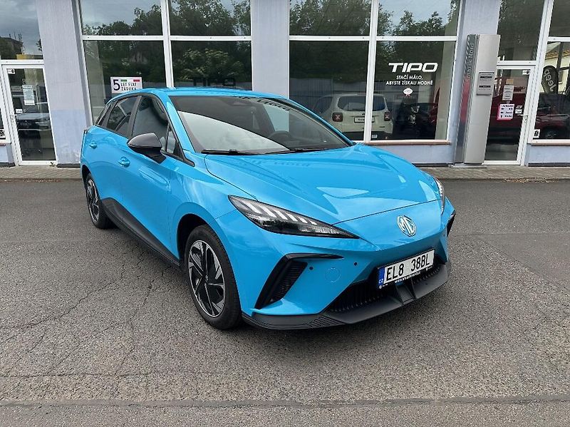 MG MG4 (2023) Electric Elegance (64 kWh) - fotka 14 z 37