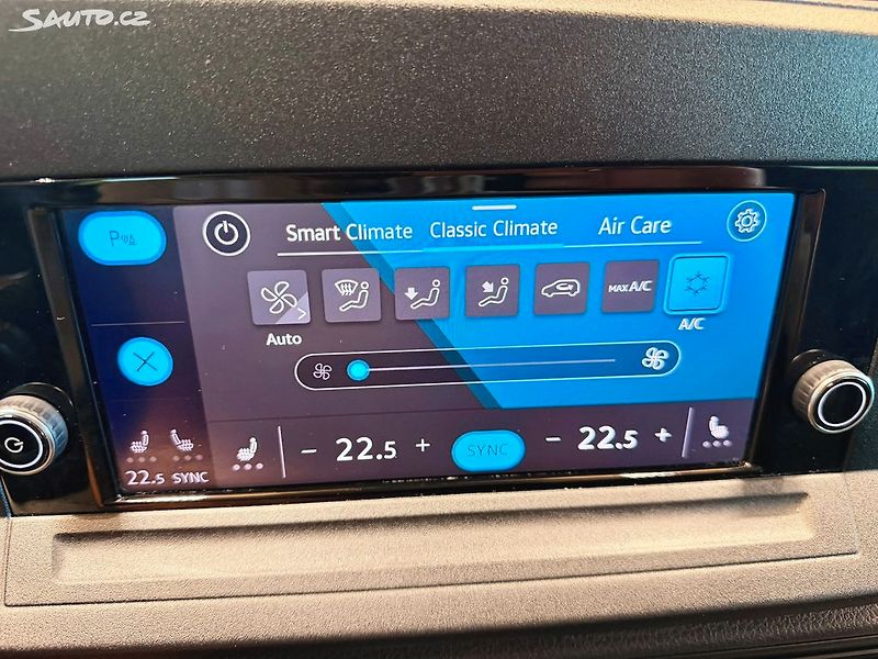 Volkswagen Caddy 1.5 TSi DSG California - fotka 14 z 32