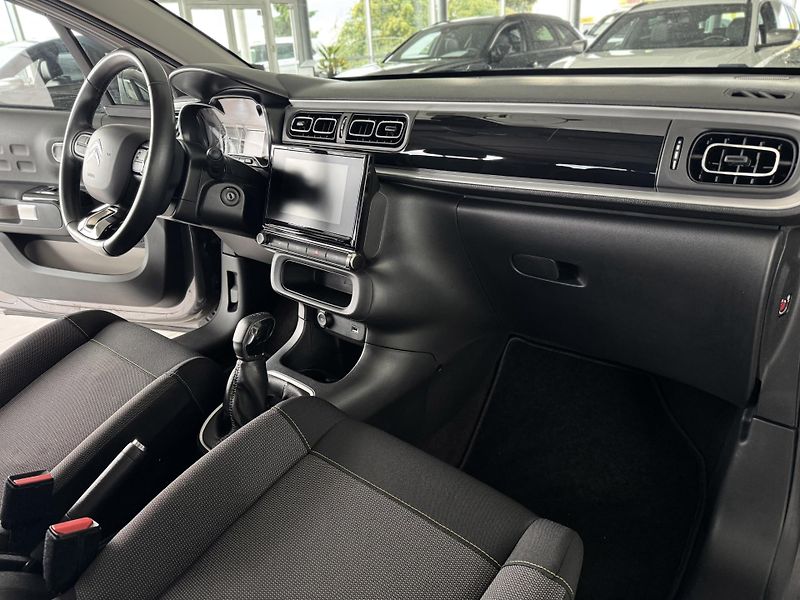 Citroën C3 1,2PT SkyLine*Aut.Klima*Panora - fotka 13 z 32