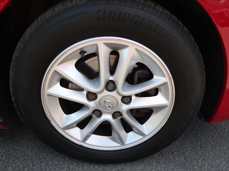 Hyundai i30 1,4 CVVT,73kW,NovéČR,Klima - fotka 23 z 24