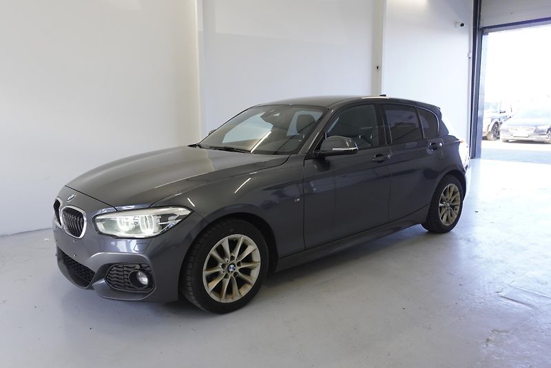 BMW Řada 1 2,0 M-SPORT AUT. - fotka 1 z 28