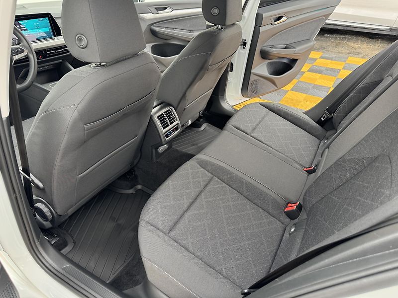 Volkswagen Golf 1.5tsi*96kw*CNG*1-MAJ*DPH* - fotka 11 z 35