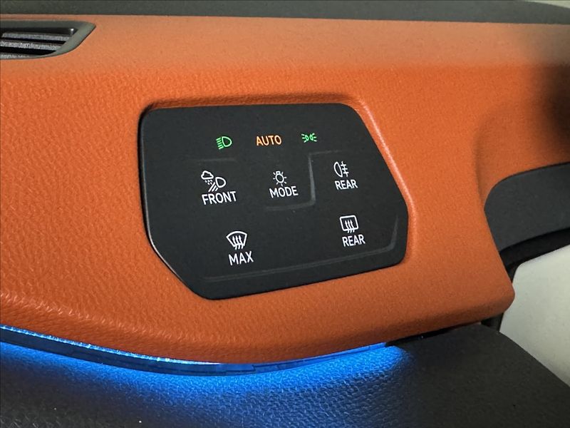 Volkswagen ID.3 Pro 1st Edition IQ Light ACC - fotka 24 z 49
