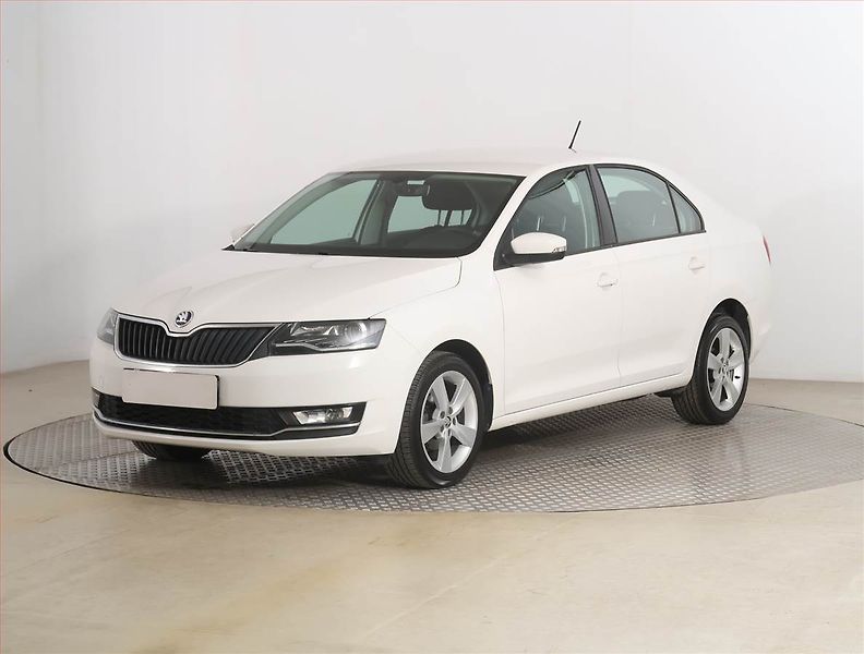 Škoda Rapid (2017) Ambition 1.4 TDI, Serv.kniha - fotka 2 z 18