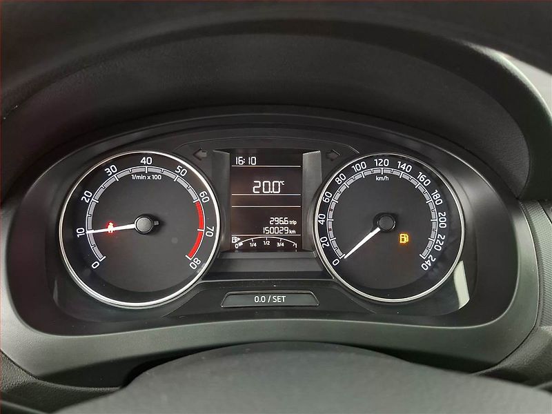 Škoda Rapid (2019) Ambition 1.0 TSI - fotka 11 z 14