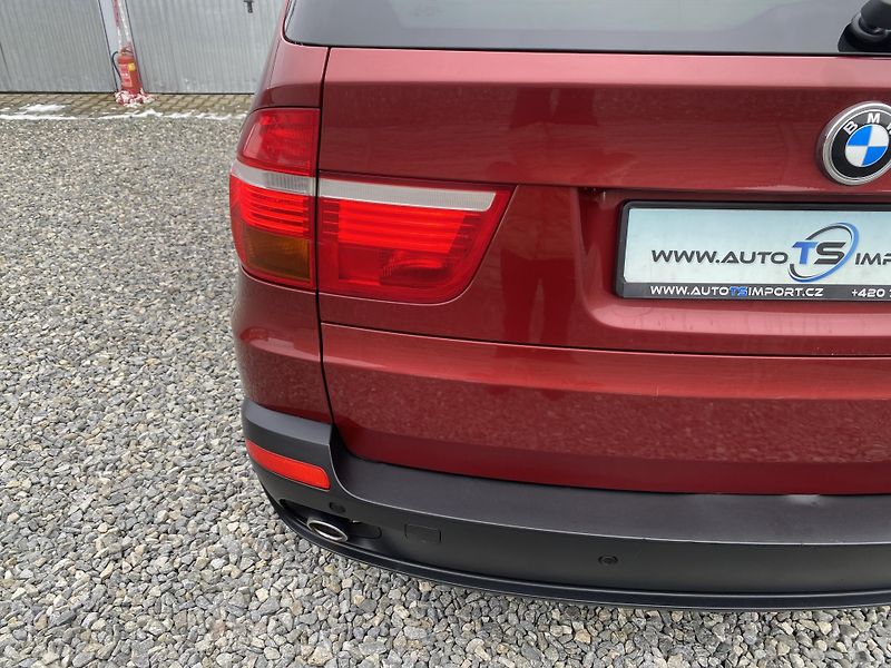 BMW X5 3.0TDi 4x4 235PS CZ TOP STAV!! - fotka 44 z 169