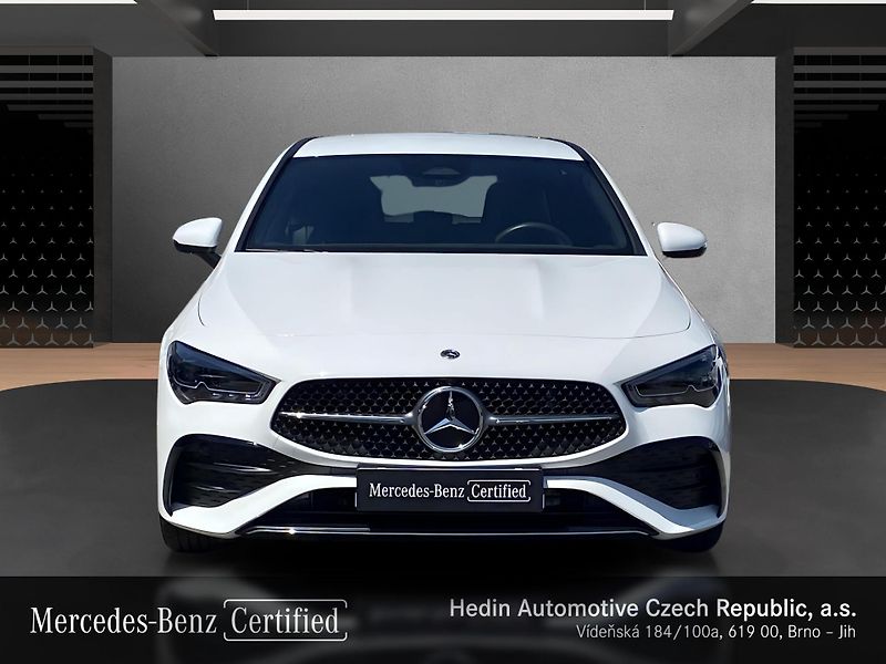 Mercedes-Benz CLA 180 d Shooting Brake - fotka 8 z 28