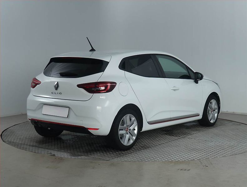 Renault Clio (2020) 1.0 TCe, Tempomat - fotka 5 z 15
