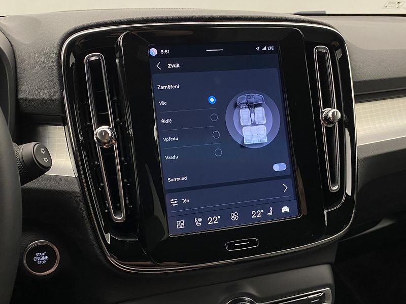 Volvo XC40 B4 DARK PLUS AUT  - fotka 52 z 56