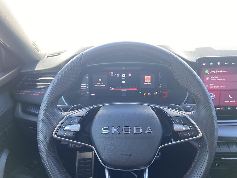 Škoda Octavia 2.0 TSI DSG / 195 kW RS - fotka 15 z 26