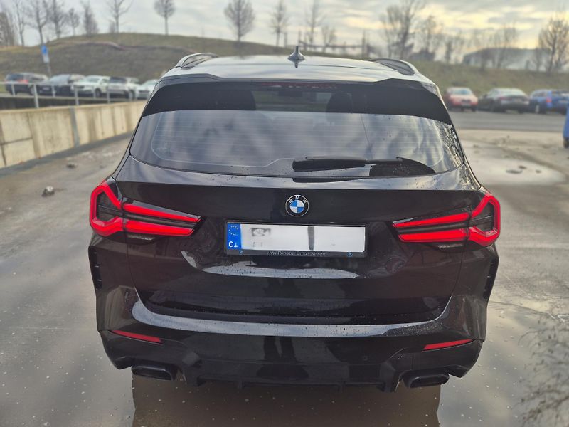 BMW X3 (2024) xDrive 30d M PAKET - fotka 4 z 29