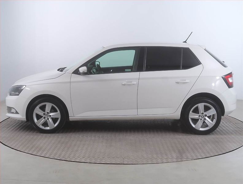 Škoda Fabia (2018) Drive 1.4 TDI, Serv.kniha - fotka 3 z 15