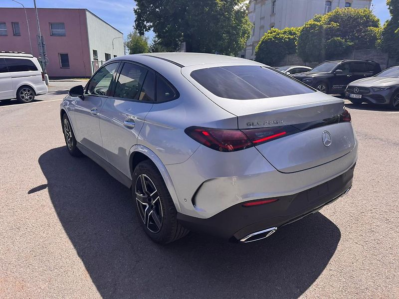 Mercedes-Benz GLC (2026) 220 d 4MATIC kupé - fotka 5 z 25