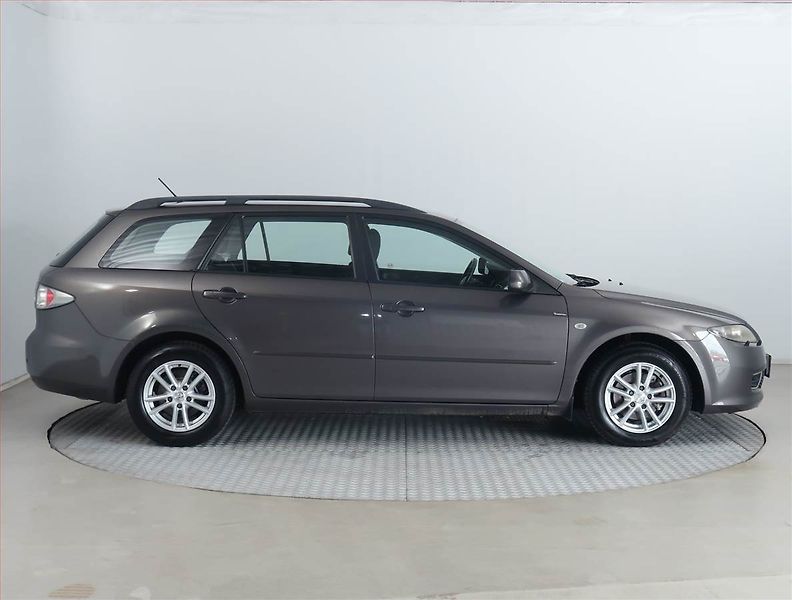 Mazda 6 (2006) 2.0, Automat, po STK - fotka 6 z 16