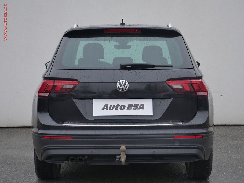 Volkswagen Tiguan (2016) 2.0 TDi 4x4, 2.maj,ČR, DSG - fotka 5 z 22