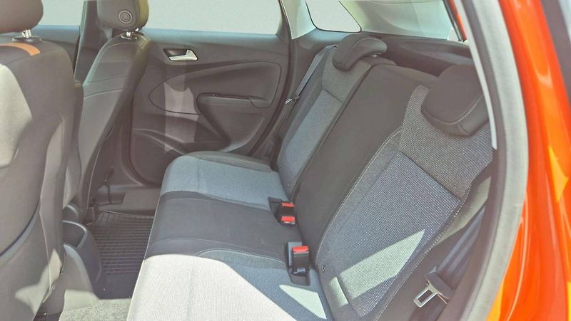 Opel Crossland Elegance F 1.5 DTH (81kW/110HP - fotka 30 z 42