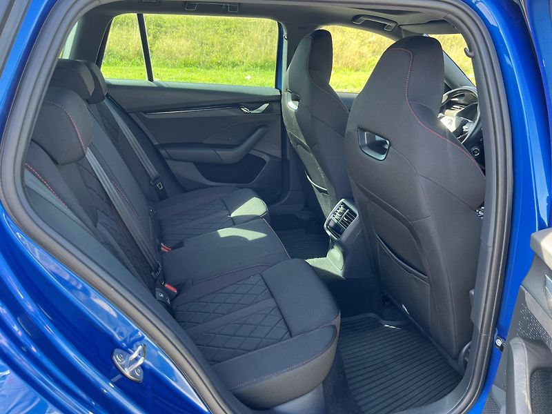 Škoda Octavia (2023) RS 147kW DSG - fotka 11 z 18
