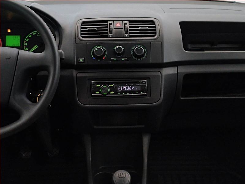 Škoda Fabia (2008) 1.2, po STK, jezdí skvěle - fotka 12 z 12
