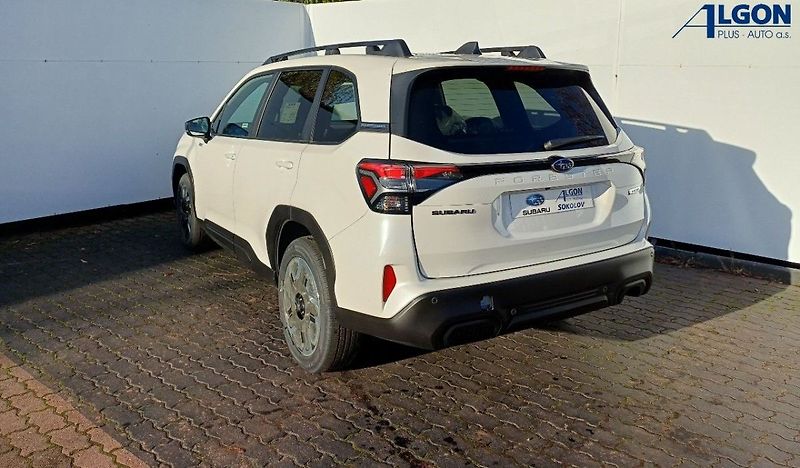Subaru Forester COMFORT FB20 100 kW CVT - fotka 4 z 23