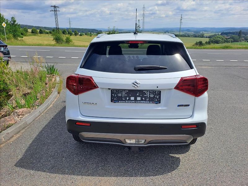 Suzuki Vitara (2025) 1,5 Elegance AllGrip 6AGS - fotka 6 z 17
