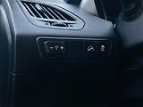 Hyundai ix35 2.0i AUTOMAT VYHŘEV TAŽNÉ - náhled 35