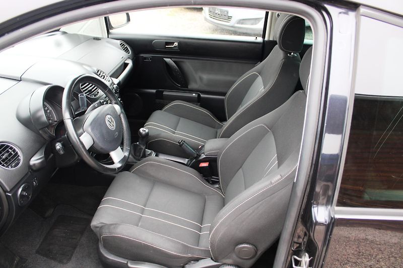 Volkswagen New Beetle (2009) 1,4i 16V KLIMA EL.OKNA ALU ESP - fotka 9 z 19