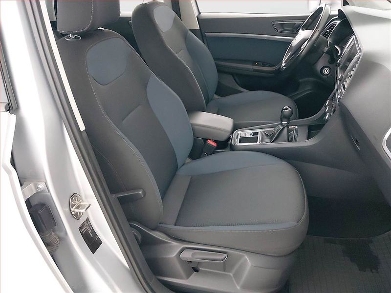 Seat Ateca (2017) Style 1.0 TSI, Serv.kniha - fotka 9 z 19