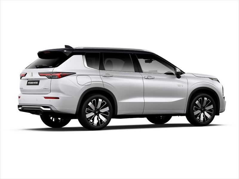 Mitsubishi Outlander (2026) 2.4 PHEV_  INSTYLE - fotka 2 z 8