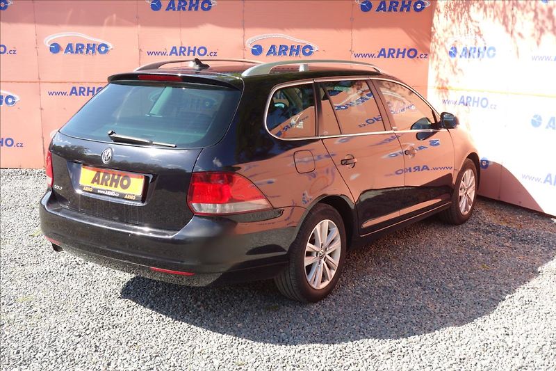 Volkswagen Golf 1,6 TDi 77KW, TRENDLINE. - fotka 7 z 27