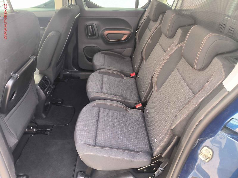 Peugeot Rifter (2023) 1.5HDi, GT Line, navi, kamera - fotka 10 z 24