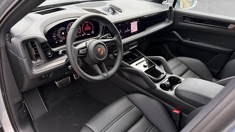 Porsche Cayenne Coupé Black Edition - fotka 15 z 30