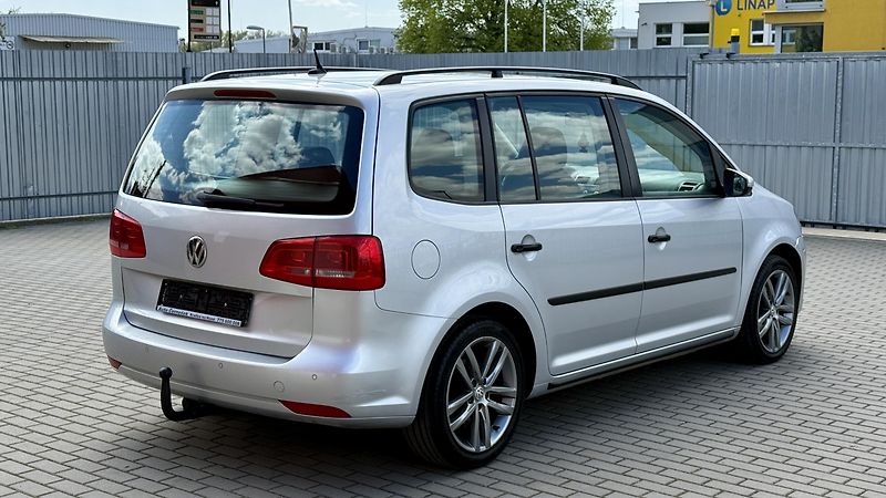 Volkswagen Touran 1.6TDi*77kW*COMFORT-LINE*1.MAJ - fotka 4 z 16
