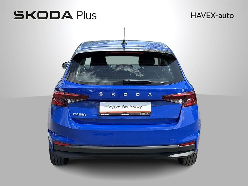 Škoda Fabia (2021) 1.0 TSI Ambition + - fotka 28 z 28
