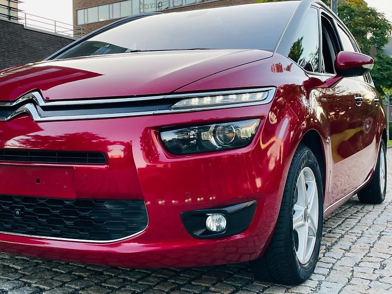 Citroën Grand C4 Picasso 2.0HDi MAN 7MÍST KAMERY TAŽNÉ - fotka 57 z 60