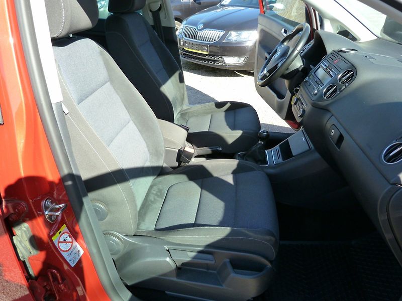 Volkswagen Golf Plus 1,2TSI Style - fotka 14 z 20