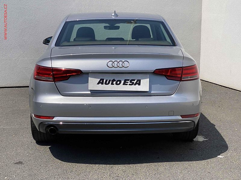 Audi A4 (2016) 1.4 TFSi, Bixen, navi, kůže - fotka 5 z 17