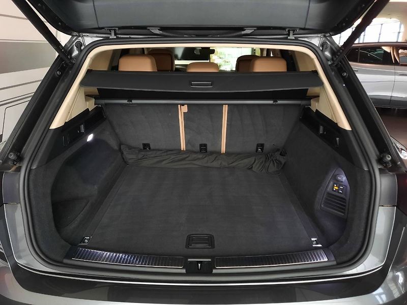 Volkswagen Touareg (2023) 3.0 TDI 4Motion (210kW286k) Ti - fotka 28 z 32