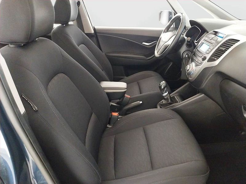 Hyundai ix20 (2017) 1.6 CVVT, Serv.kniha, Tempomat - fotka 9 z 19