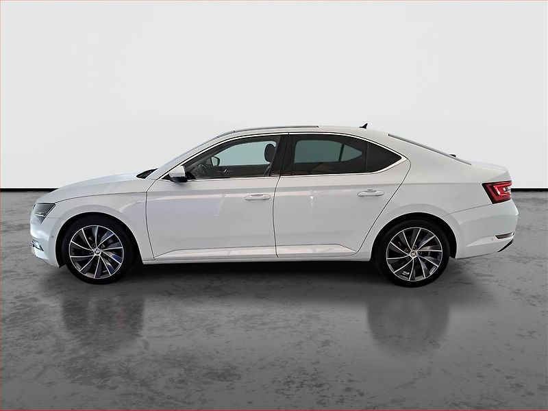 Škoda Superb (2016) Laurin&Klement 2.0 TDI 4x4 - fotka 3 z 22