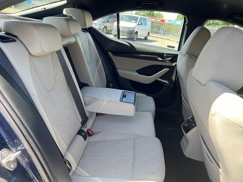 Škoda Octavia (2023) STYLE 2,0 TDi 85kW DSG - fotka 28 z 35
