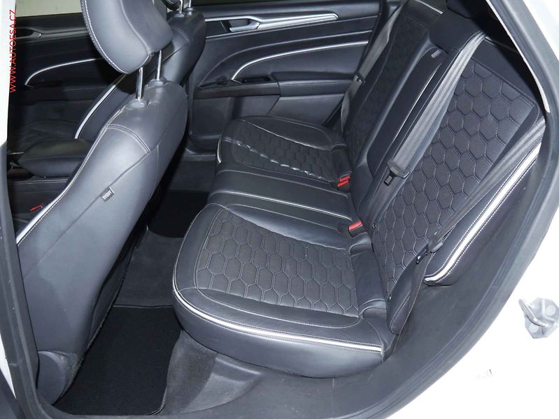 Ford Mondeo (2016) 2.0 TDCi, LED, navi, kůže - fotka 10 z 22